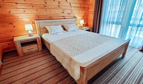 Коттедж двухуровневый четырехместный