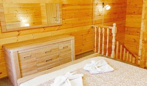 Коттедж двухуровневый четырехместный