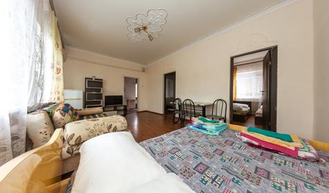 Восьмместный номер