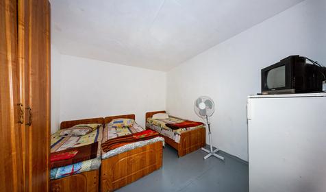 Блок с трехместными номерами. База отдыха Горный воздух, Туапсе, Бжид, Бухта Инал