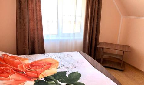 Восьмиместный домик