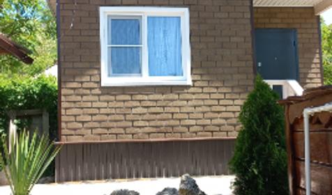 Домик у реки Дах