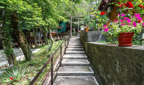 База отдыха Росинка, Туапсинский район, Бухта Инал, Бжид