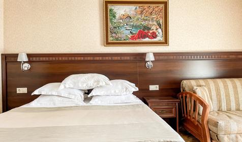 Пятиместный полулюкс