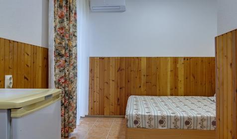 Частное домовладение Робинзон, Архипо-Осиповка