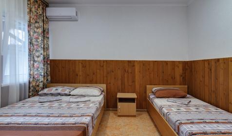 Частное домовладение Робинзон, Архипо-Осиповка