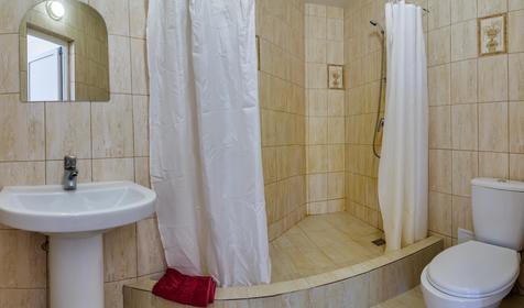 Частное домовладение Робинзон, Архипо-Осиповка