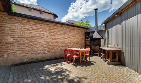 Частное домовладение Робинзон, Архипо-Осиповка