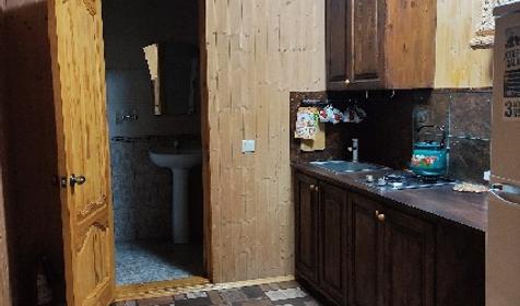 Гостиный дворик на Азовской