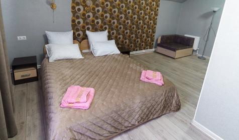 Трехместный