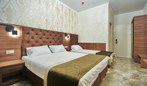 Трехместный с балконом