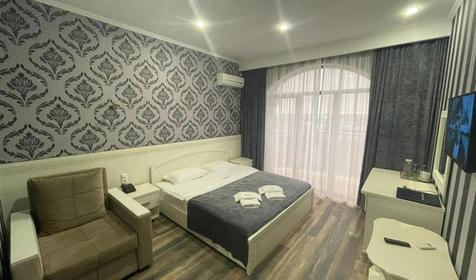 Люкс плюс двухместный с балконом