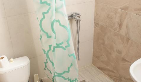 Четырехместный стандарт с витражными окнами