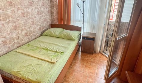 Четырехместный стандарт с балконом