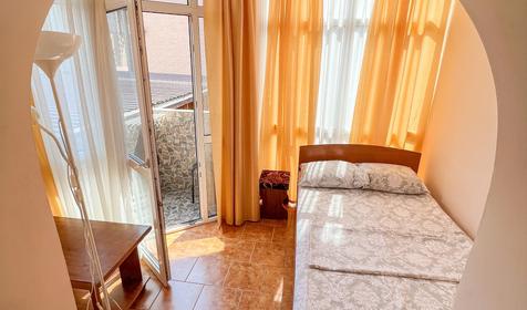 Четырехместный стандарт с балконом