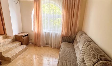 Двухкомнатный (верхние этажи, с балконом)