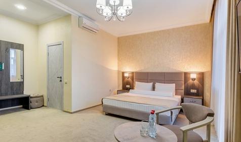 Трехместный студио