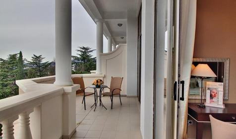 Люкс 2-местный 2-комнатный (клубный)