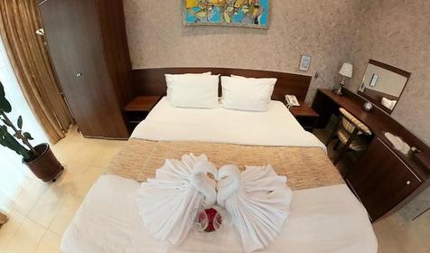 Люкс трехместный с видом на море