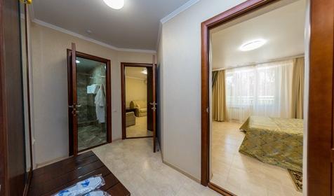 Люкс двухместный двухкомнатный с балконом (корпус 3) с балконом (корпус 3)