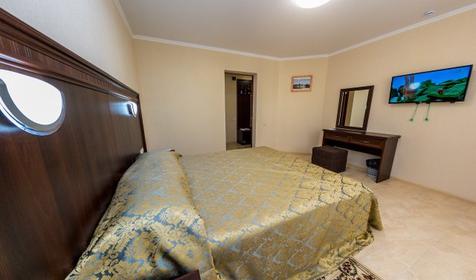 Люкс двухместный двухкомнатный с балконом (корпус 3) с балконом (корпус 3)