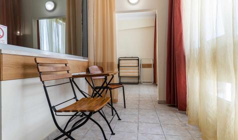 Люкс двухкомнатный. Отель Мирит, Сочи