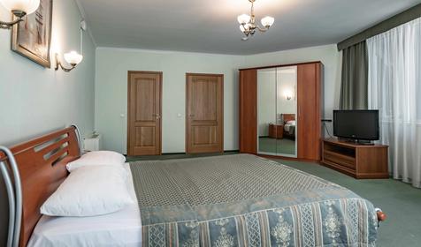 Люкс двухкомнатный. Отель Мирит, Сочи