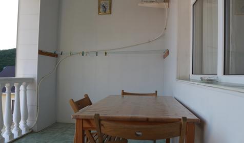 Двухкомнатный пятиместный с балконом