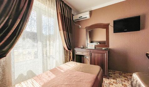 Трехместный полулюкс