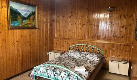 Коттедж на 4 семьи