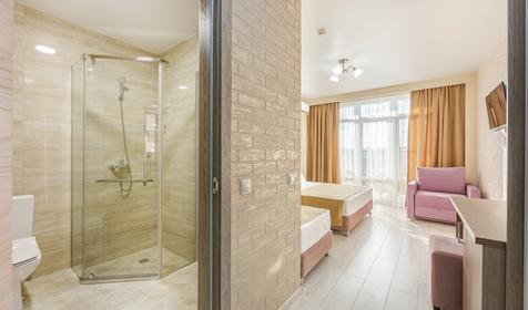 Трехместный делюкс