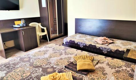 Улучшенный трехместный с балконом и видом на море