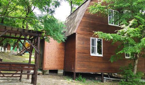 Семейный пятиместный дом с кухней