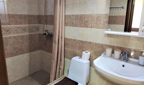 Трехместный Делюкс с большим балконом и видом на море