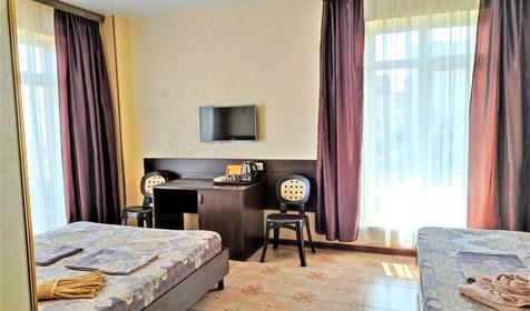 Трехместный Делюкс с балконом и видом на море