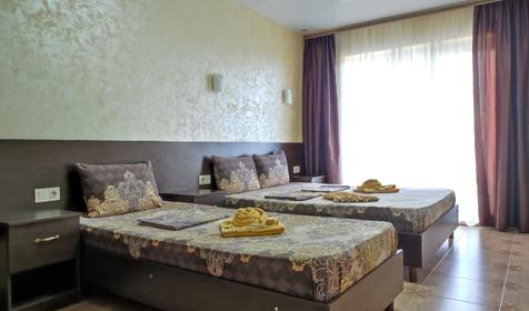 Трехместный Делюкс с большим балконом и видом на море