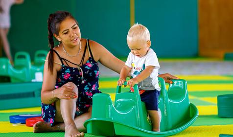 Детский городок. Гостинично-развлекательный комплекс «Альбатрос», г. Геленджик, с. Архипо-Осиповка