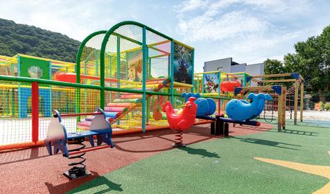 Детский городок. Гостинично-развлекательный комплекс «Альбатрос», г. Геленджик, с. Архипо-Осиповка