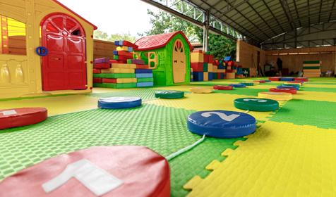 Детский городок. Гостинично-развлекательный комплекс «Альбатрос», г. Геленджик, с. Архипо-Осиповка