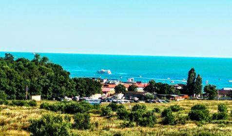 Трехместный Делюкс с балконом и видом на море