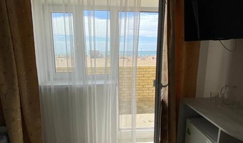 Двухкомнатный (с видом на море и с балконом)