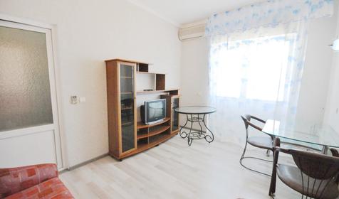 Семейный с видом во двор