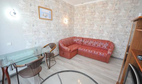 Семейный с видом во двор