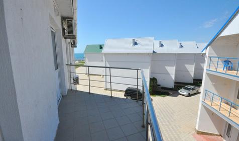 Семейный с видом во двор