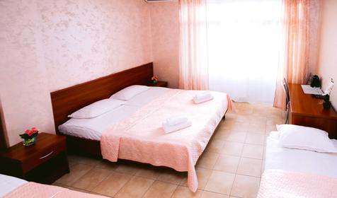 Четырехместный с балконом