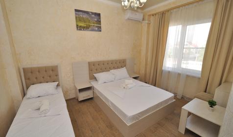 Трехместный делюкс. Отель Malena (Малена)