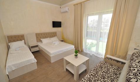 Четырехместный люкс