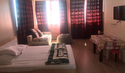 Семейный. Гостевой дом "Ираида". Сочи, Лоо