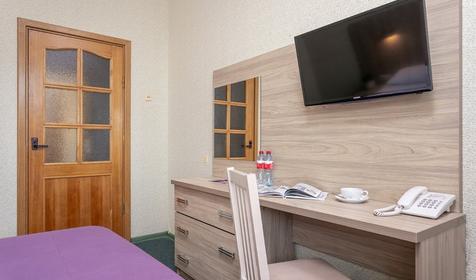 Семейный двухместный двухкомнатный. Оздоровительный комплекс AZIMUT Отель Прометей Небуг