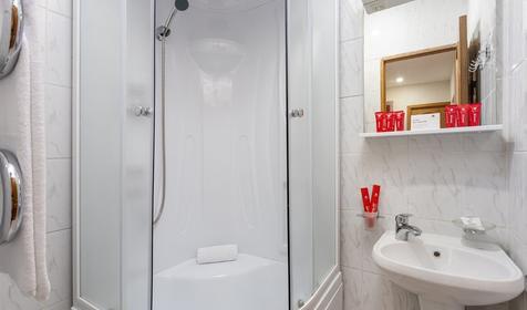 Семейный двухместный двухкомнатный. Оздоровительный комплекс AZIMUT Отель Прометей Небуг